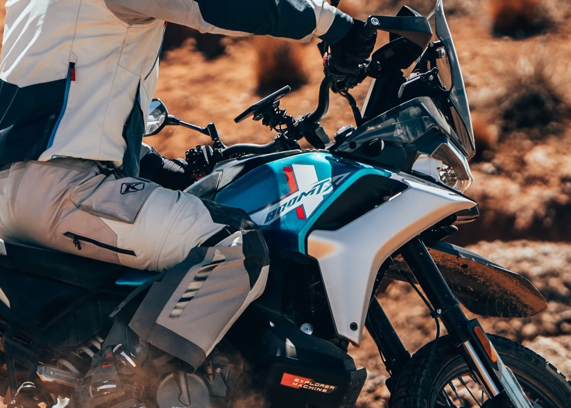 滚塑工艺油箱，无惧极境