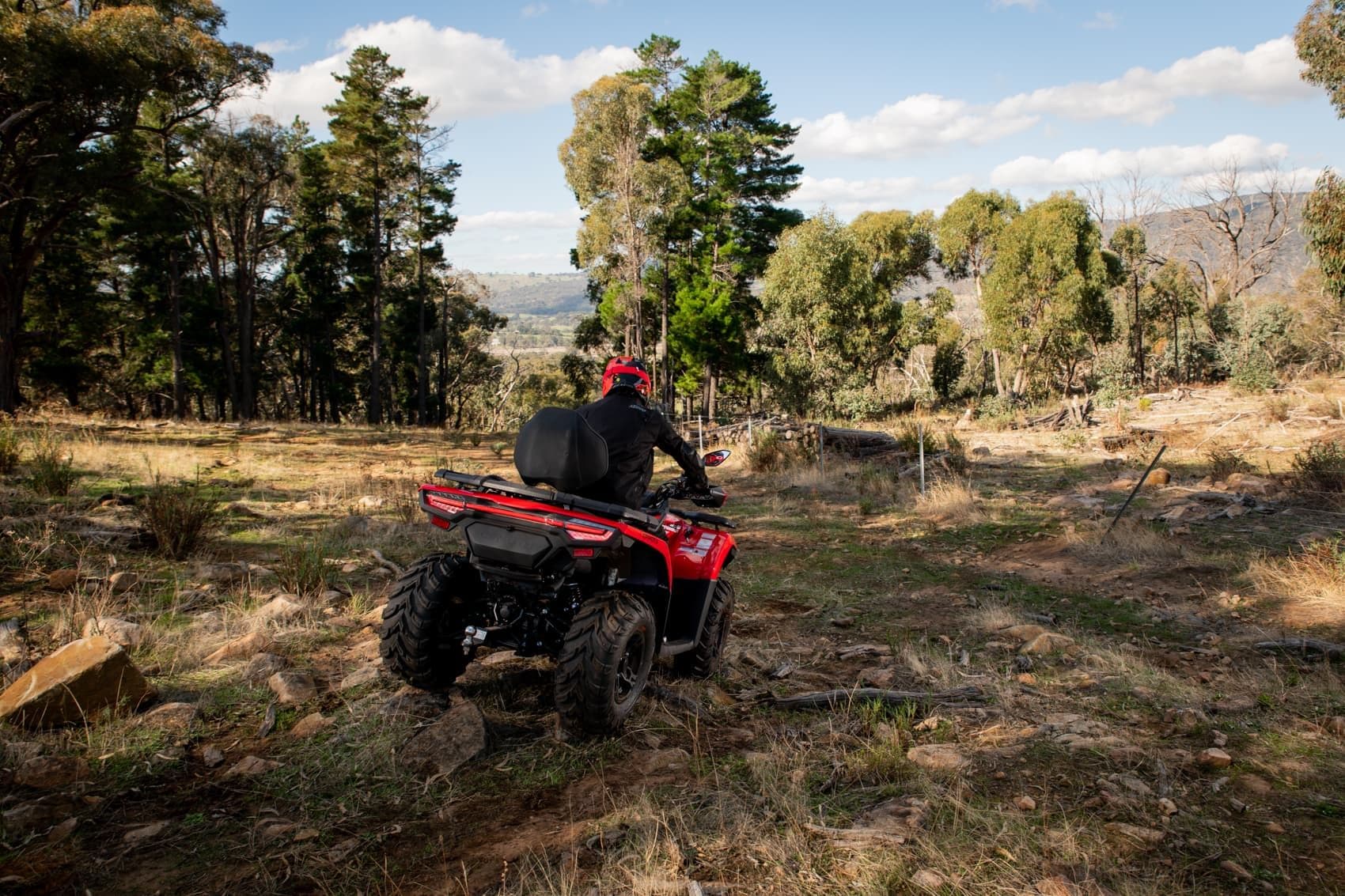 越野性能，纵横山海