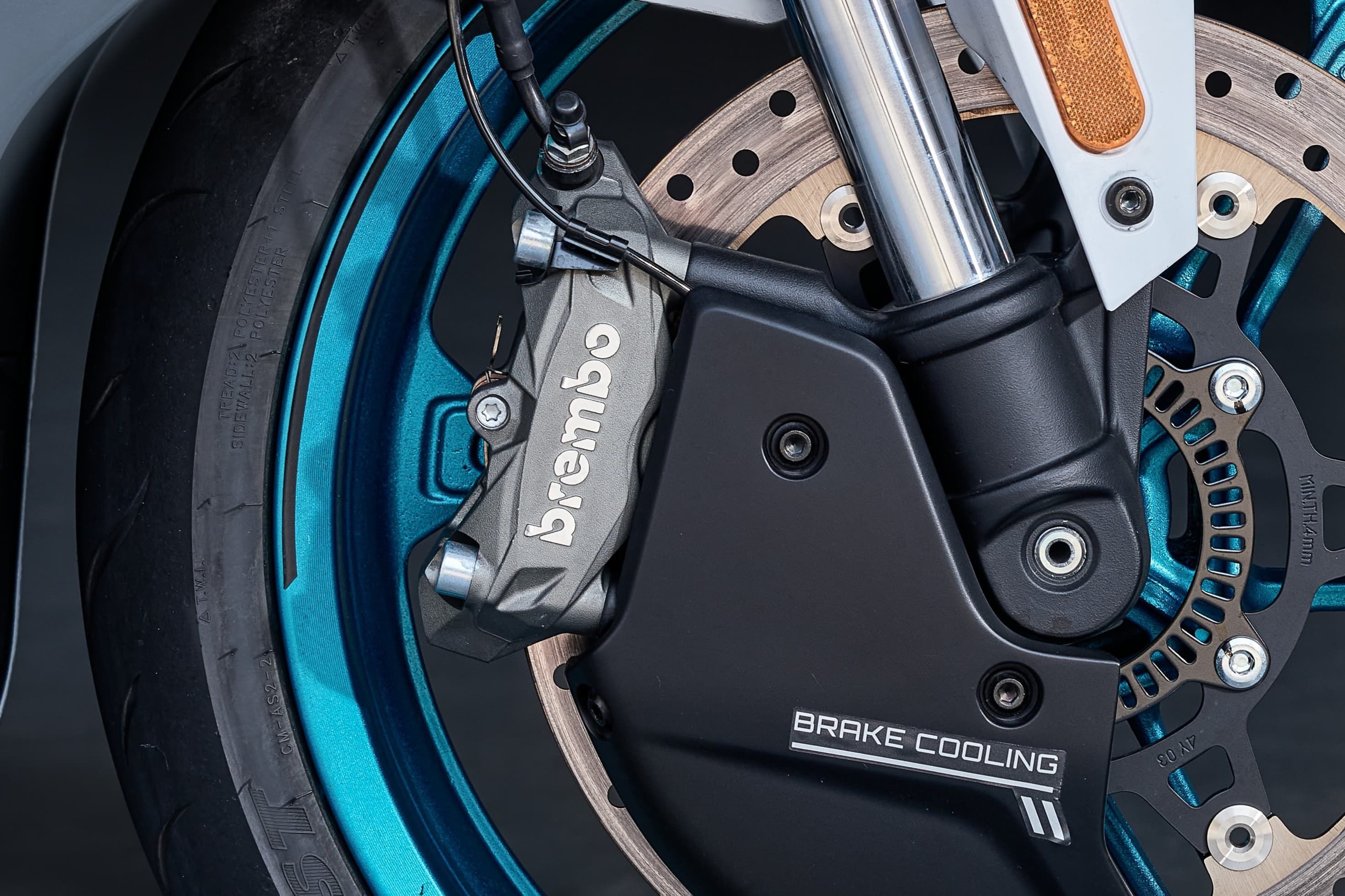 安全配置拉满 带来十足安全感